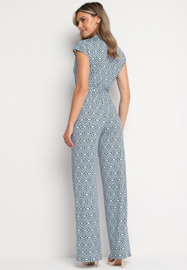 Born2be - Niebieski Kombinezon z Wiskozą Wiązany w Pasie Sosofia. Okazja: na spacer, na co dzień. Kolor: niebieski. Materiał: wiskoza. Styl: casual, elegancki