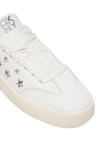 DKNY Sneakersy Glynda K1624481 Biały. Kolor: biały. Materiał: skóra #3