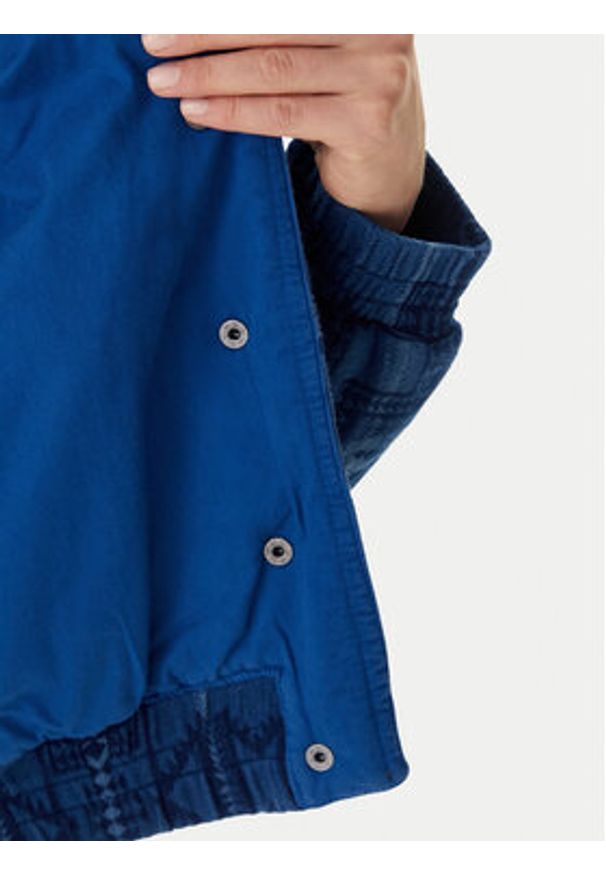 Mustang Kurtka bomber Bouse 1016739 Niebieski Regular Fit. Kolor: niebieski. Materiał: bawełna