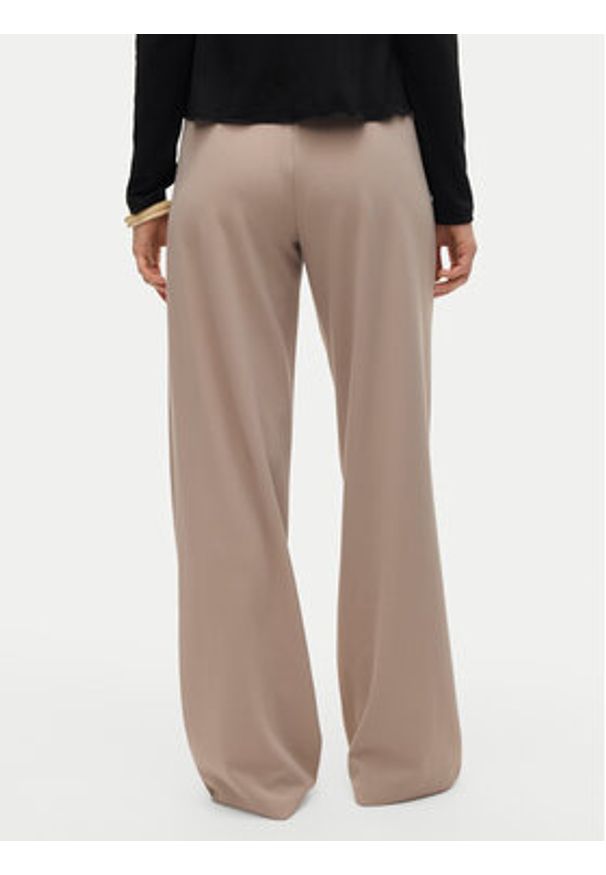 Vero Moda Spodnie materiałowe Berlin 10318454 Beżowy Wide Leg. Kolor: beżowy. Materiał: syntetyk