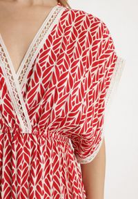 Born2be - Czerwona Bawełniana Sukienka Rozkloszowana z Koronkowymi Wstawkami Laniwena. Kolor: czerwony. Materiał: bawełna, koronka. Sezon: lato #5