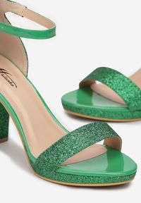 Born2be - Zielone Sandały Braidn. Nosek buta: okrągły. Zapięcie: pasek. Kolor: zielony. Wzór: aplikacja. Obcas: na obcasie. Wysokość obcasa: średni #5