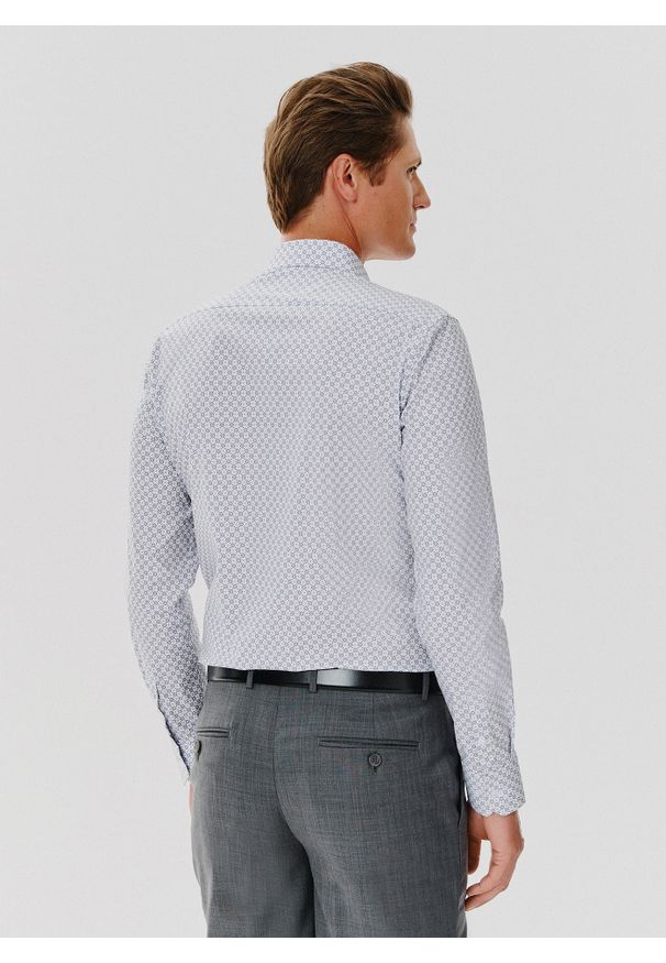Pako Lorente - PAKO LORENTE – Biała koszula męska w mikrowzór. Kolor: biały. Materiał: bawełna, elastan. Długość rękawa: długi rękaw. Długość: długie