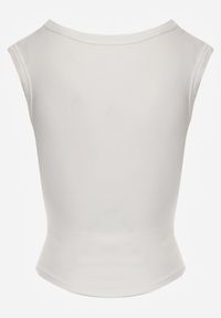 Born2be - Biały Dopasowany Top Bez Rękawów z Wiskozy z Kwadratowym Dekoltem Madu. Okazja: na spacer. Typ kołnierza: dekolt kwadratowy. Kolor: biały. Materiał: wiskoza. Długość rękawa: bez rękawów. Sezon: lato. Styl: klasyczny, elegancki #4