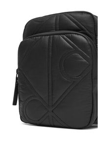 Calvin Klein Saszetka nerka Puffer Reporter LV04D3164G Czarny. Kolor: czarny. Materiał: materiał #5