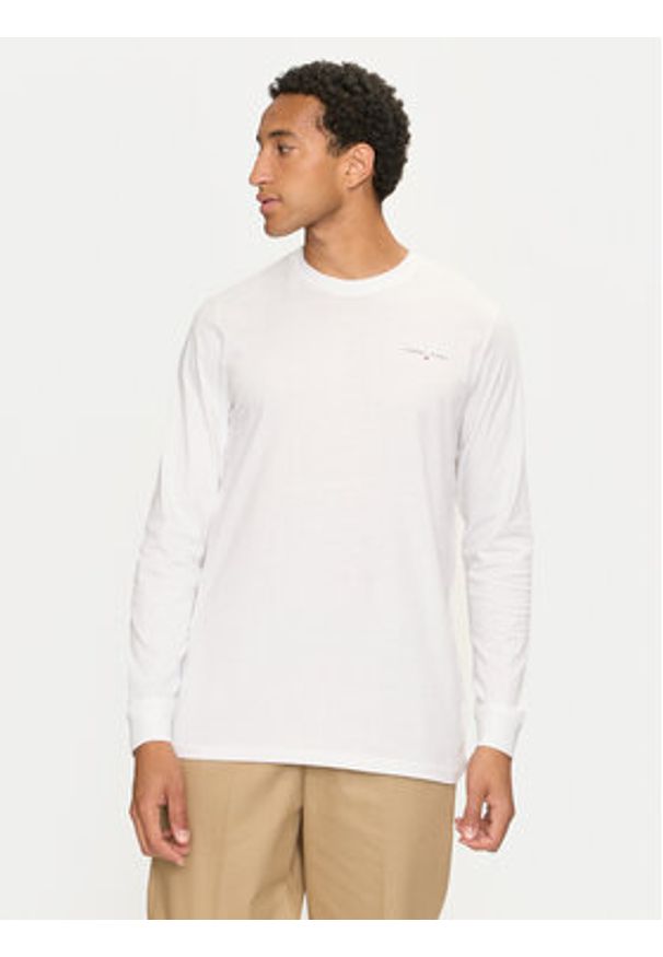 Tommy Jeans Longsleeve Linear DM0DM18551 Biały Slim Fit. Kolor: biały. Materiał: bawełna. Długość rękawa: długi rękaw