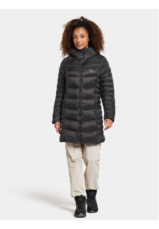 Didriksons Parka Serina Wns Parka 505078 Czarny Regular Fit. Kolor: czarny. Materiał: syntetyk