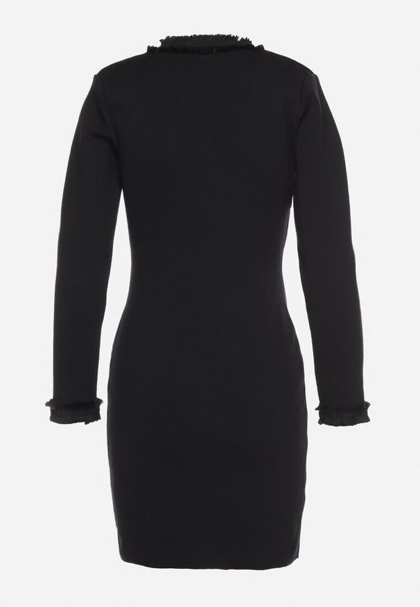 Born2be - Czarna Sukienka Sweterkowa Dwurzędowa z Guzikami i Ozdobnymi Frędzlami Vluona. Kolor: czarny. Materiał: materiał