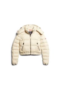 Damska krótka kurtka z kapturem Superdry Fuji. Typ kołnierza: kaptur. Kolor: beżowy. Materiał: puch. Długość rękawa: długi rękaw. Długość: krótkie #1