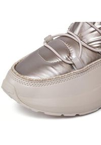 EA7 Emporio Armani Śniegowce X8M002 XK230 S912 Srebrny. Kolor: srebrny. Materiał: skóra