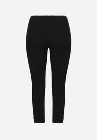 Born2be - Czarne Spodnie z Wiskozą z Gumką w Talii i Aplikacjami przy Nogawkach Stellorie. Okazja: na co dzień. Kolekcja: plus size. Kolor: czarny. Materiał: wiskoza. Wzór: aplikacja. Styl: casual, elegancki #3