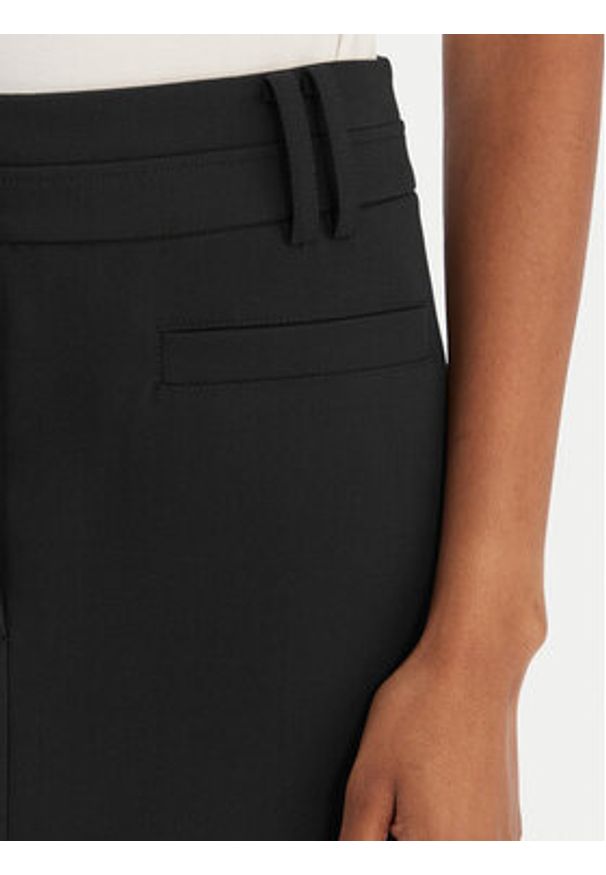 Patrizia Pepe Spódnica midi 8G0515/A498-K103 Czarny Regular Fit. Kolor: czarny. Materiał: syntetyk