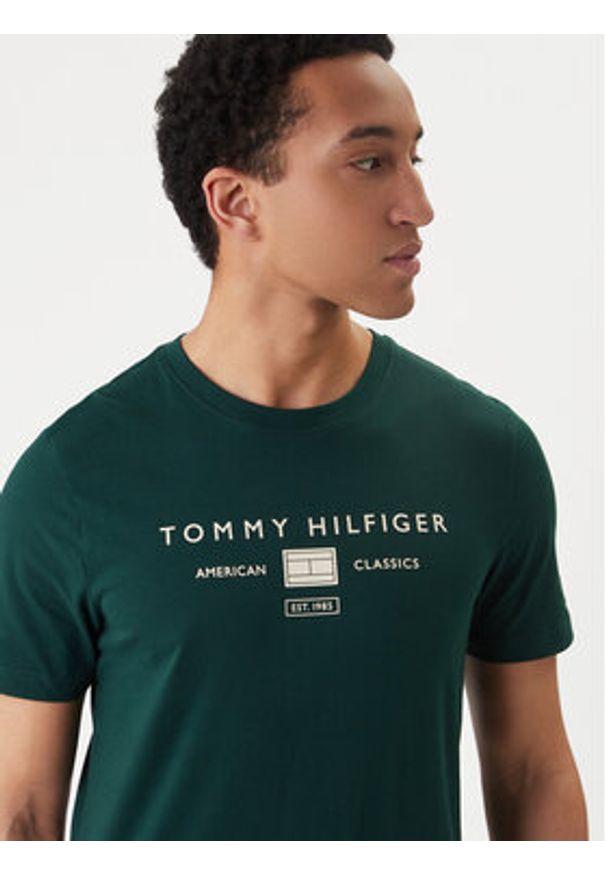 TOMMY HILFIGER - Tommy Hilfiger T-Shirt Brand Love MW0MW42365 Zielony Regular Fit. Kolor: zielony. Materiał: bawełna