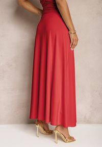 Renee - Czerwona Rozkloszowana Spódnica High Waist z Marszczeniem w Pasie Nolisea. Stan: podwyższony. Kolor: czerwony. Materiał: tkanina #4