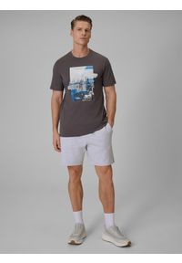 4f - 4F Spodenki dresowe męskie - szare M. Kolor: szary. Materiał: dresówka. Sezon: lato #1