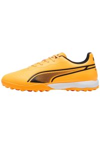 Buty piłkarskie Puma King Match Tt M 107260 05 pomarańczowe. Kolor: pomarańczowy. Materiał: guma, mikrofibra, materiał. Szerokość cholewki: normalna. Sport: piłka nożna