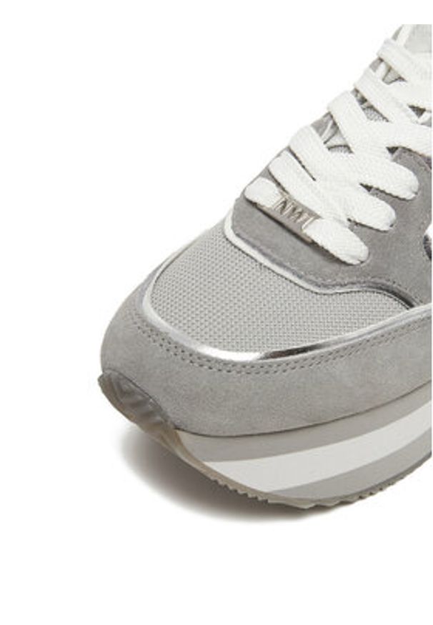 Nine West Sneakersy SS25-3C093 Srebrny. Kolor: srebrny. Materiał: materiał
