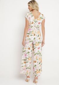 Born2be - Jasnoróżowy Kombinezon Arola. Kolor: różowy. Materiał: materiał, tkanina. Długość rękawa: na ramiączkach. Długość: długie. Wzór: aplikacja #3