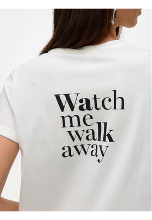 Vero Moda T-Shirt Blair 10325914 Biały Regular Fit. Kolor: biały. Materiał: bawełna