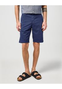 Wrangler - MESKIE SPODENKI WRANGLER CHINO SHORT NAVY 112362348. Okazja: na co dzień. Materiał: skóra, len, materiał, elastan, bawełna. Długość: do kolan. Sezon: lato. Styl: casual, klasyczny #1