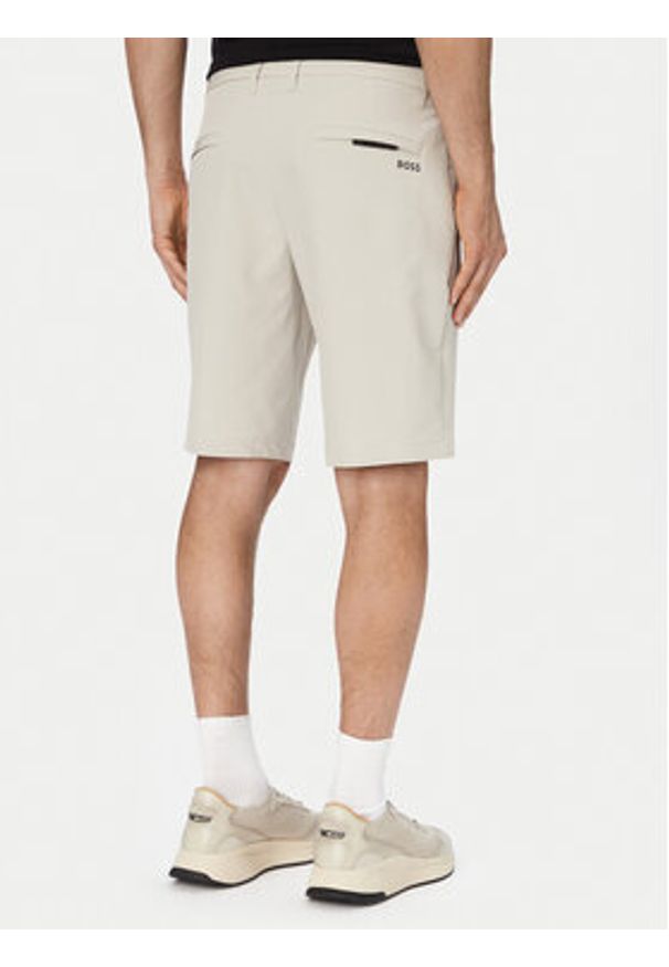 BOSS Szorty materiałowe S Commuter 10.5 Inch 50540337 Beżowy jasny Slim Fit. Kolor: beżowy. Materiał: syntetyk