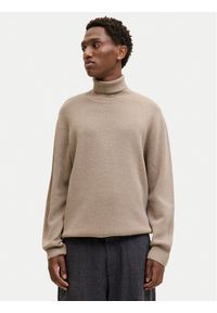 Jack & Jones Golf Milano 12285093 Beżowy Relaxed Fit. Typ kołnierza: golf. Kolor: beżowy. Materiał: bawełna #1