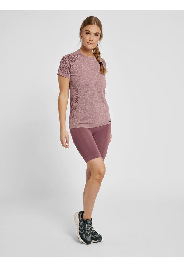Koszulka fitness damska Hummel CI bezszwowa. Kolor: czerwony, różowy, wielokolorowy. Sport: fitness