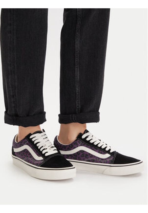 Vans Tenisówki Old Skool VN000D7Z6N01 Fioletowy. Kolor: fioletowy. Materiał: skóra, zamsz