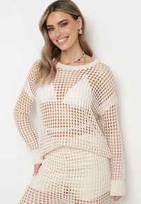 Born2be - Beżowa Ażurowa Bluzka z Szydełkowej Dzianiny Zavara. Okazja: na co dzień. Kolor: beżowy. Materiał: dzianina. Wzór: ażurowy. Styl: casual, elegancki #1
