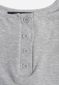 Born2be - Szary Top na Ramiączkach z Prążkowanej Tkaniny z Bawełny z Guzikami Bermisa. Okazja: na co dzień. Kolor: szary. Materiał: prążkowany, bawełna, tkanina. Długość rękawa: na ramiączkach. Styl: casual, elegancki #2