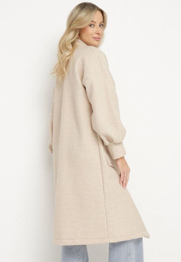Born2be - Jasnobeżowy Płaszcz Boucle Niezapinany Zopho. Okazja: na co dzień. Kolor: beżowy. Materiał: jeans, tkanina. Styl: klasyczny, casual, elegancki