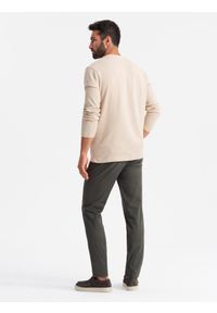 Ombre Clothing - Jednolite męskie spodnie chino REGULAR FIT – khaki V3 OM-PACP-0183 - XXL. Okazja: do pracy. Kolor: brązowy. Materiał: elastan, materiał, poliester, bawełna. Wzór: jednolity. Styl: elegancki, klasyczny