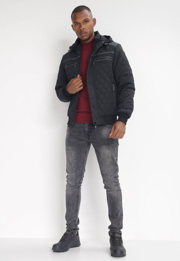 Born2be - Czarna Kurtka Pikowana Bhertomon. Kolor: czarny. Materiał: jeans, materiał. Długość rękawa: długi rękaw. Długość: długie