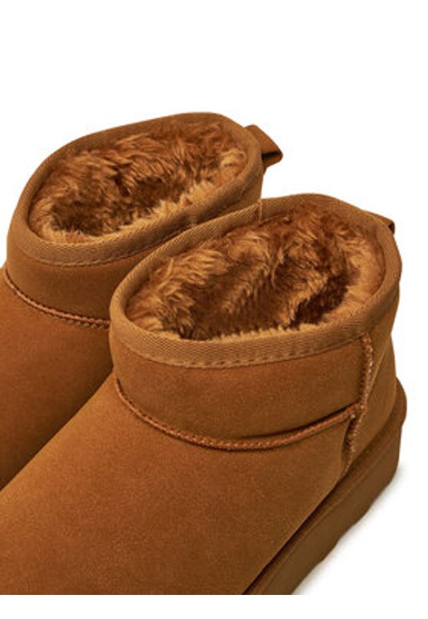 only - ONLY Śniegowce 15330022 Brązowy. Kolor: brązowy. Materiał: materiał