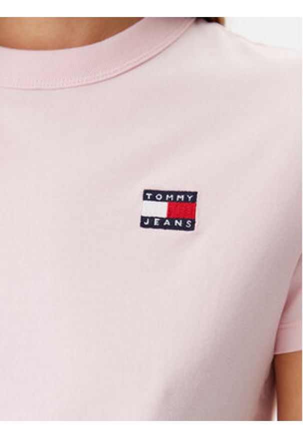 Tommy Jeans T-Shirt DW0DW20153 Różowy Regular Fit. Kolor: różowy. Materiał: bawełna