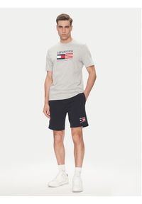 TOMMY HILFIGER - Tommy Hilfiger T-Shirt American Monotype MW0MW39843 Szary Regular Fit. Kolor: szary. Materiał: bawełna