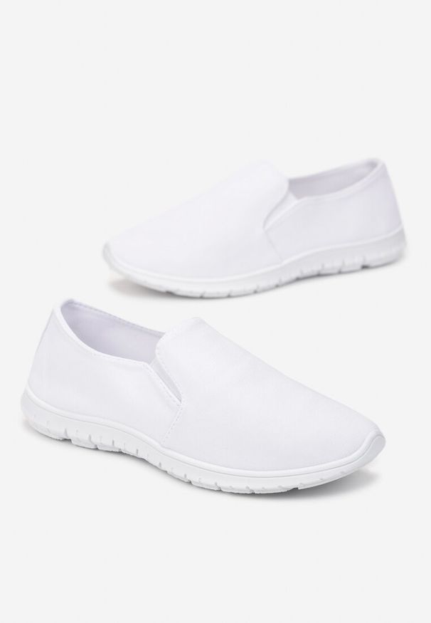 Born2be - Białe Tenisówki Dyneia. Wysokość cholewki: przed kostkę. Kolor: biały. Materiał: materiał, jeans. Szerokość cholewki: normalna. Wzór: ze splotem, aplikacja. Sezon: lato