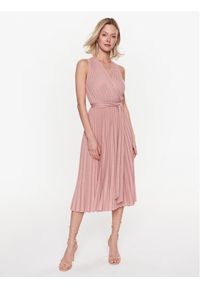Nissa Sukienka koktajlowa RC14032 Różowy Regular Fit. Kolor: różowy. Materiał: syntetyk. Styl: wizytowy #1