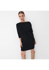 Mohito - Sukienka mini z wiskozą - Czarny. Kolor: czarny. Materiał: wiskoza. Długość: mini