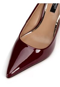Nine West Szpilki WFA3045-1A Bordowy. Kolor: czerwony. Materiał: skóra. Obcas: na szpilce