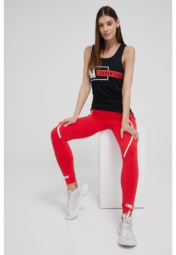 LABELLAMAFIA - LaBellaMafia legginsy treningowe Essentials damskie kolor czerwony z nadrukiem. Stan: podwyższony. Kolor: czerwony. Wzór: nadruk