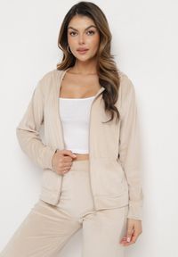 Born2be - Jasnobeżowy Welurowy Komplet Dresowy Bluza z Kapturem i Szerokie Spodnie Atiferi. Kolor: beżowy. Materiał: welur, dresówka #6