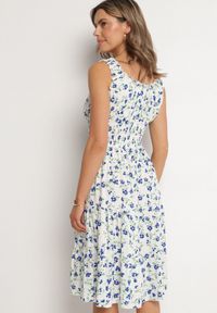 Born2be - Biało-Niebieska Sukienka Rozkloszowana na Ramiączkach w Kwiaty Tallio. Okazja: na co dzień, na imprezę, na spacer. Typ kołnierza: dekolt kwadratowy. Kolor: biały. Materiał: jeans. Długość rękawa: na ramiączkach. Wzór: kwiaty. Typ sukienki: proste, rozkloszowane. Styl: casual, klasyczny #7