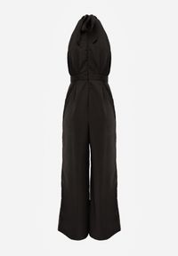 Renee - Czarny Elegancki Kombinezon z Górą Halter Ozdobioną Różą 3D Dephousa. Kolor: czarny. Wzór: aplikacja. Styl: elegancki #2
