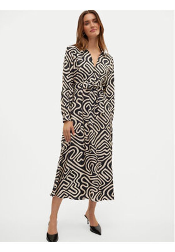 Vero Moda Sukienka koszulowa Vigdis 10323267 Czarny Regular Fit. Kolor: czarny. Materiał: wiskoza. Typ sukienki: koszulowe