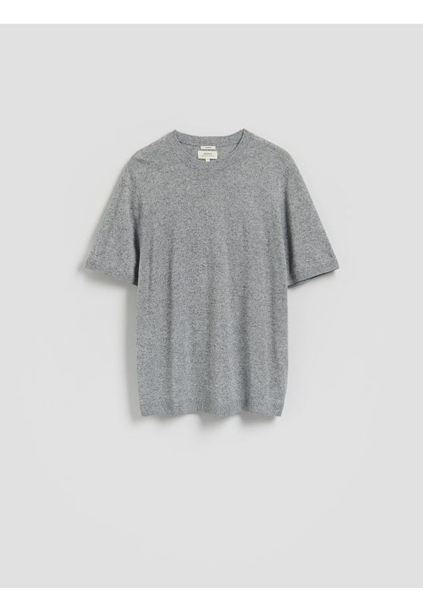 Reserved - T-shirt regular z lnem - jasnoszary. Kolor: szary. Materiał: len
