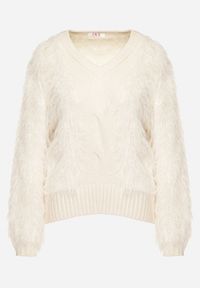 Born2be - Jasnobeżowy Sweter z Długim Włosiem i Dodatkiem Wełny Merithina. Kolor: beżowy. Materiał: wełna. Długość: długie. Styl: klasyczny, elegancki #4