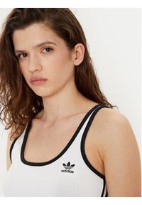 Adidas - adidas Top adicolor 3-Stripes JD4613 Biały Slim Fit. Kolor: biały. Materiał: bawełna #4