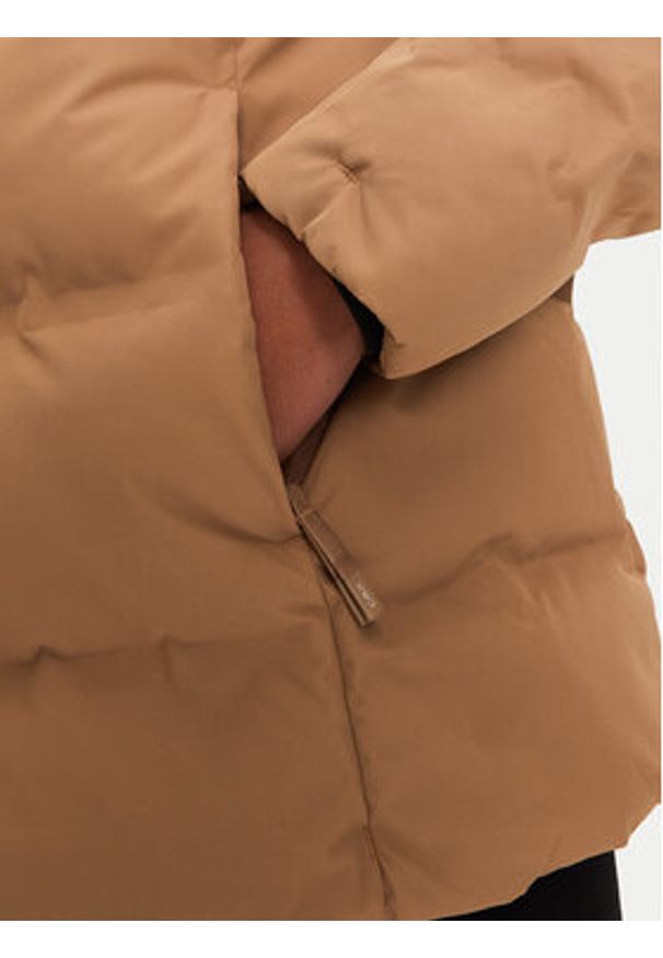 CMP Kurtka zimowa 34K0706 Brązowy Regular Fit. Kolor: brązowy. Materiał: syntetyk. Sezon: zima