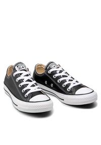 Converse Trampki Chuck Taylor All Star Ox 132174C Czarny. Kolor: czarny. Materiał: skóra